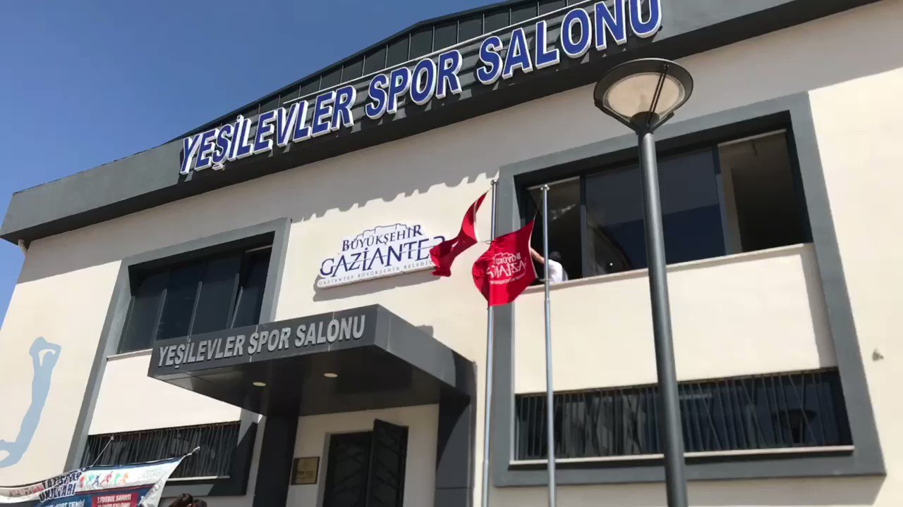 Yeşilevler Kapalı Spor Salonu(spor salonu)